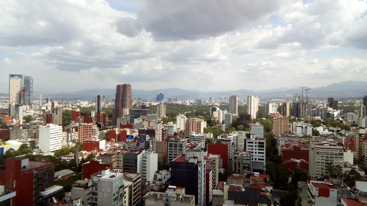 découvrez l'urbanisation : processus dynamique de développement des villes et des infrastructures, façonnant notre quotidien et influençant l'économie, l'environnement et la société. explorez ses enjeux, ses défis et ses opportunités pour un avenir durable.