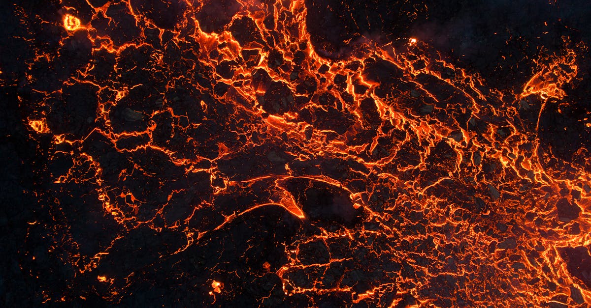 découvrez l'énergie géothermique, une source d'énergie renouvelable et durable. apprenez comment exploiter la chaleur de la terre pour produire de l'électricité et chauffer vos bâtiments, tout en réduisant votre empreinte carbone.